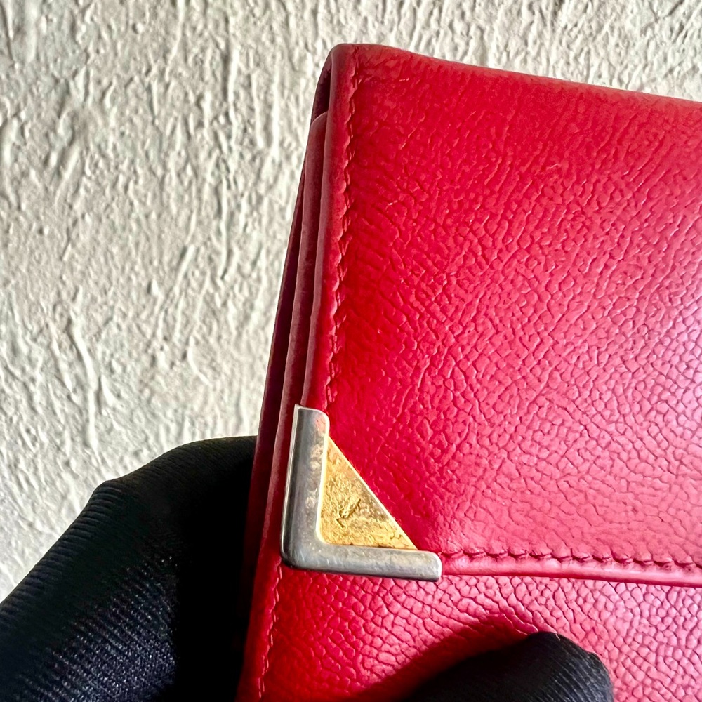Yves Saint Laurent Trifold Wallet - Picture 10 of 11